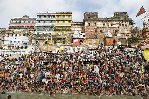 [Thousand+of+Hindu2.jpg]