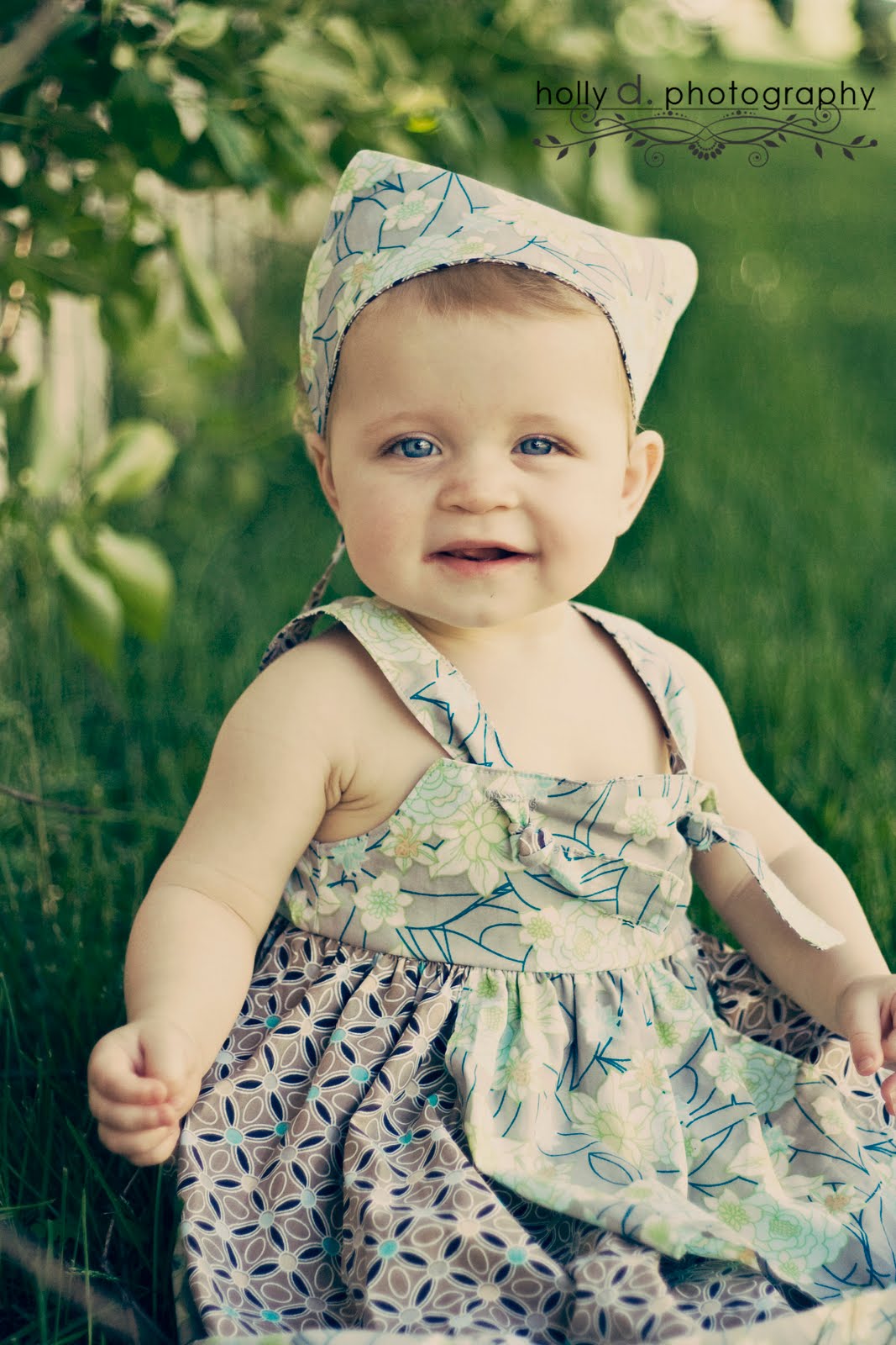 Holly D Photography & Designs: 11 Months Old and Growing Too Fast!