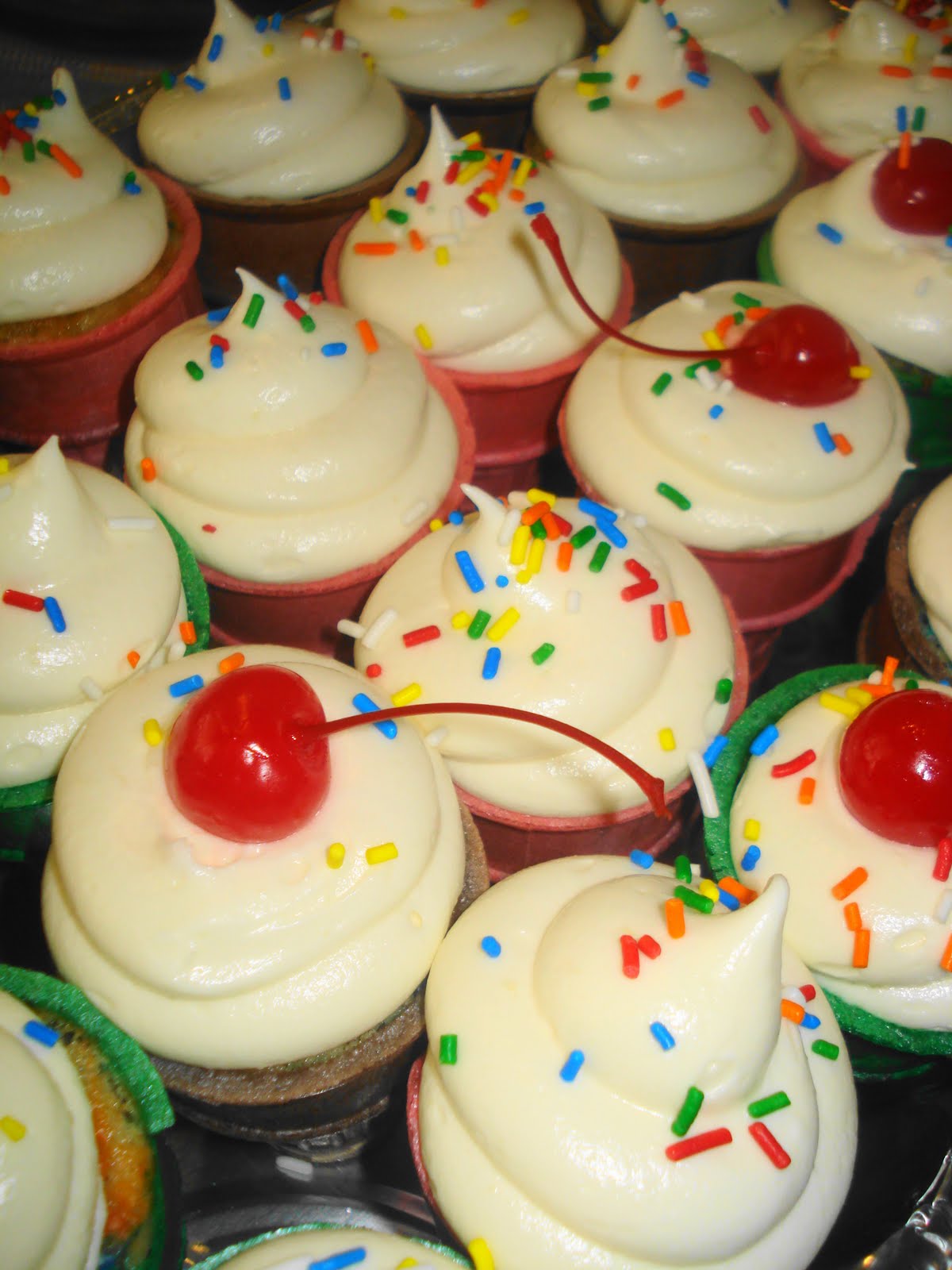 Dame Good Eats Homemade Funfetti Ice Cream Cone Cupcakes