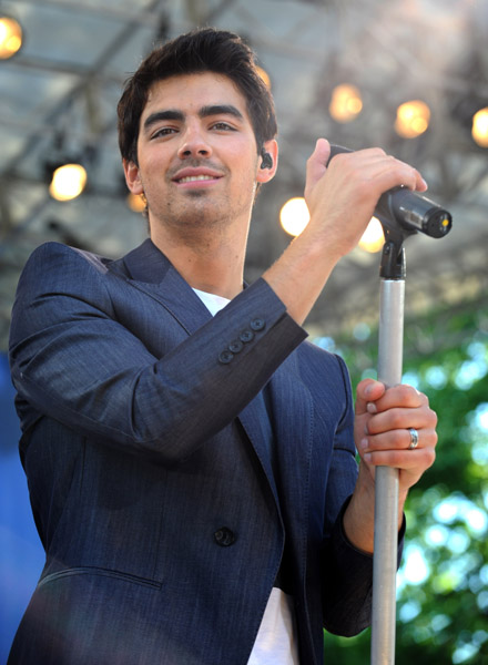 You´re the light that makes my darkness disappear