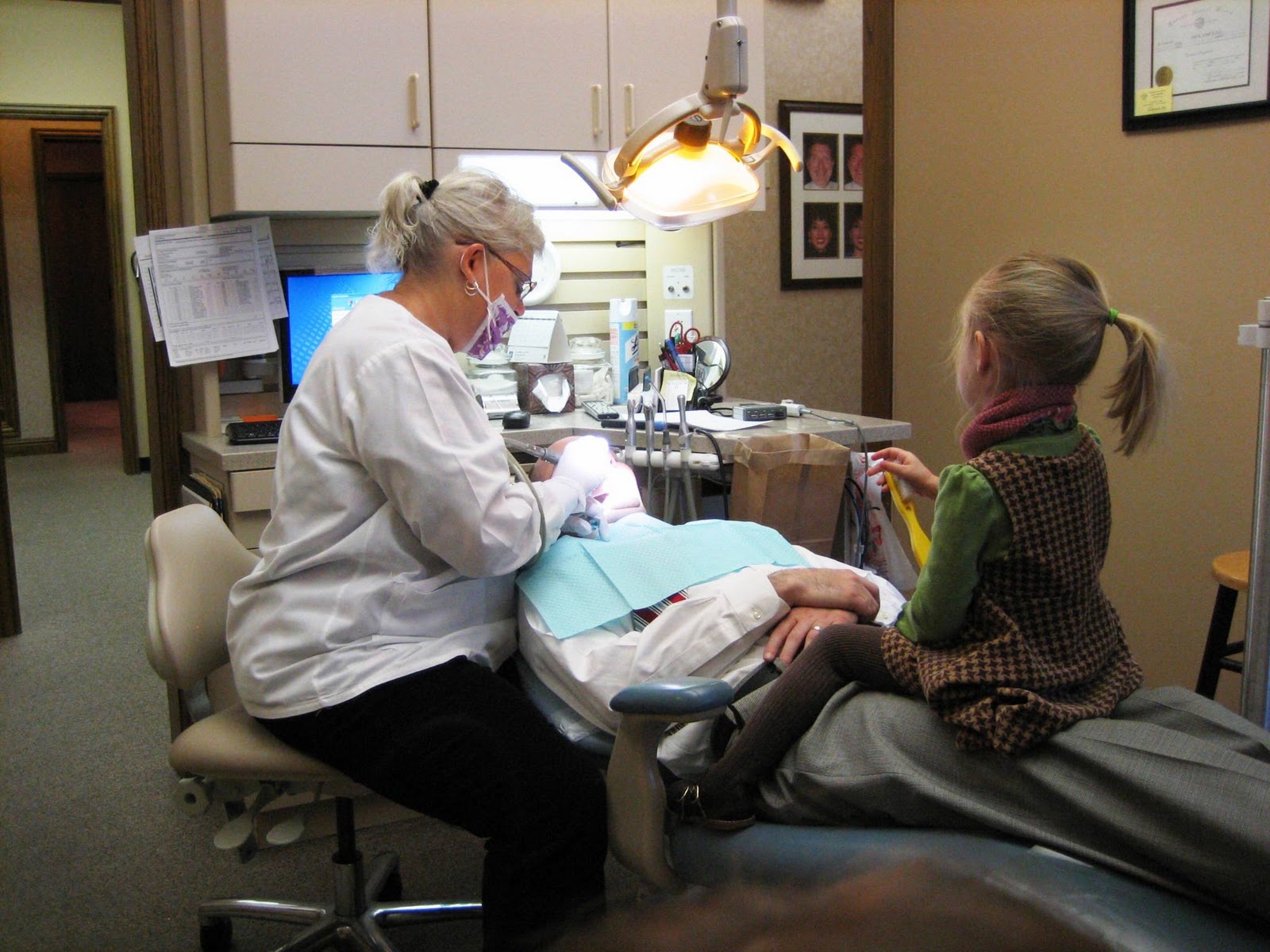 The Howell Family The Dentist