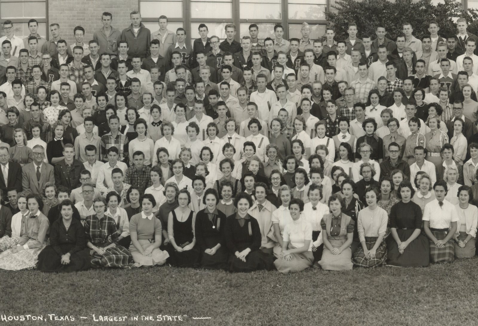Lamar 1956 Seniors Center Right Section