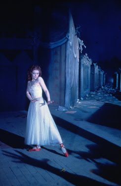 [Red_Shoes_feature.jpg]