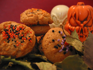 CHOCOLATE-CHIP & WALNUT COOKIES...for Halloween