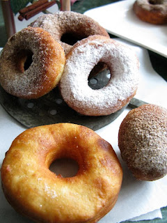 BEIGNETS & DONUTS... DELICIOUS FRIED PASTRY 23 IMG 3496