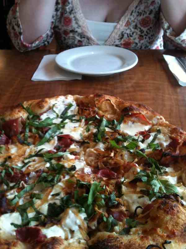 Foodette Reviews Bread Euphoria, Haydenville, MA