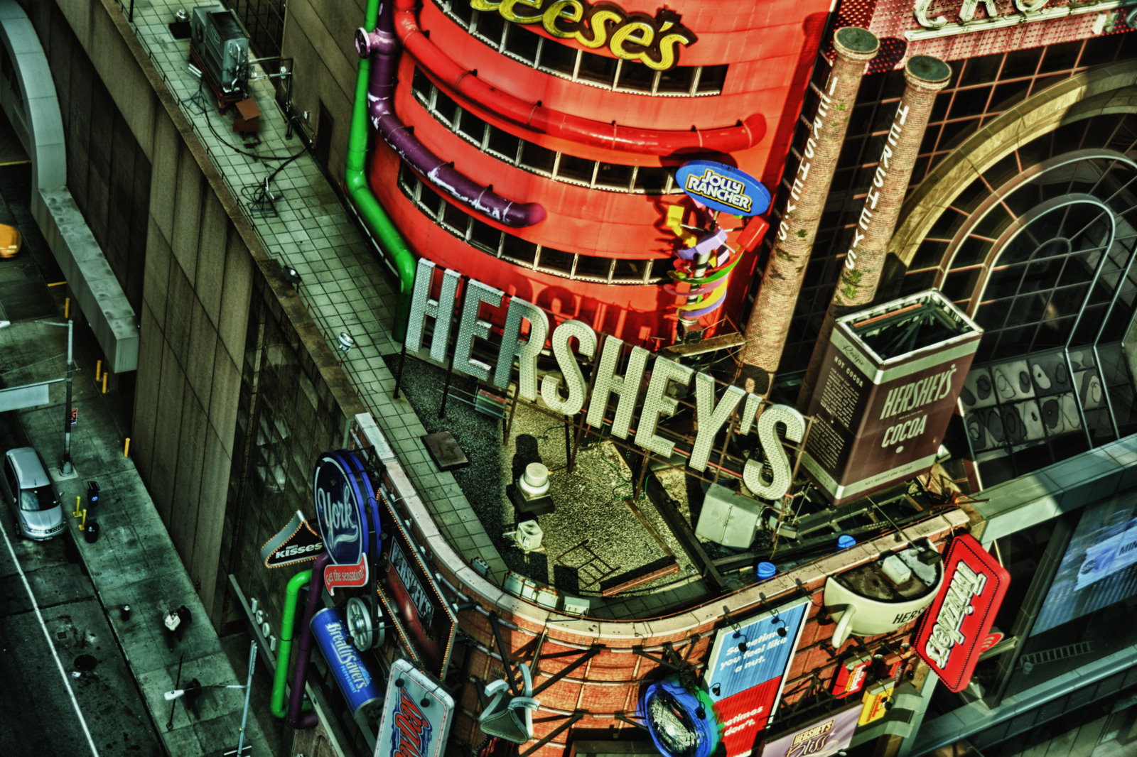 Paixao Family Blog Hershey Store in Ne York City in HDR