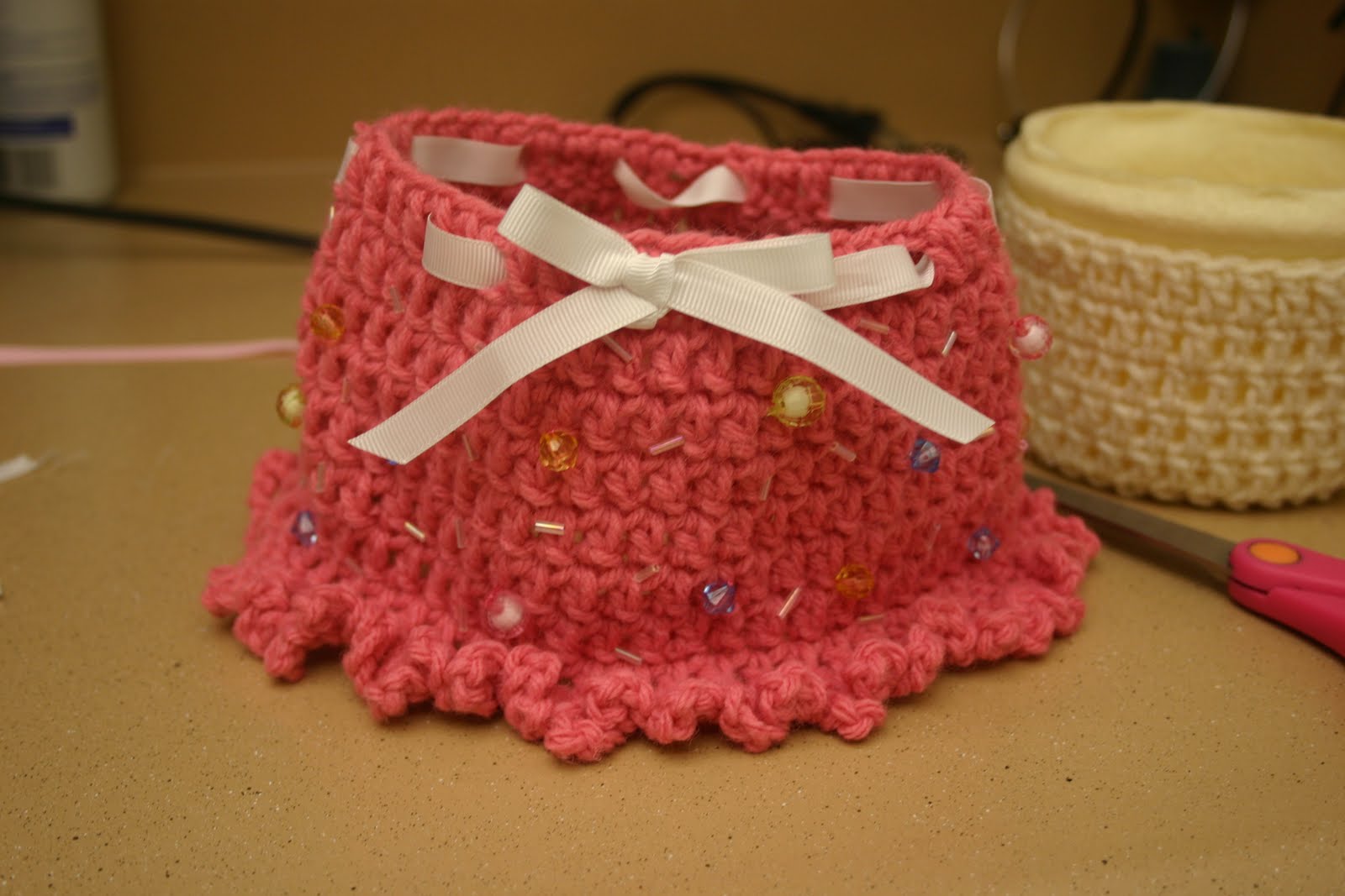 Honeybee Vintage: Crochet Cupcake Purse
