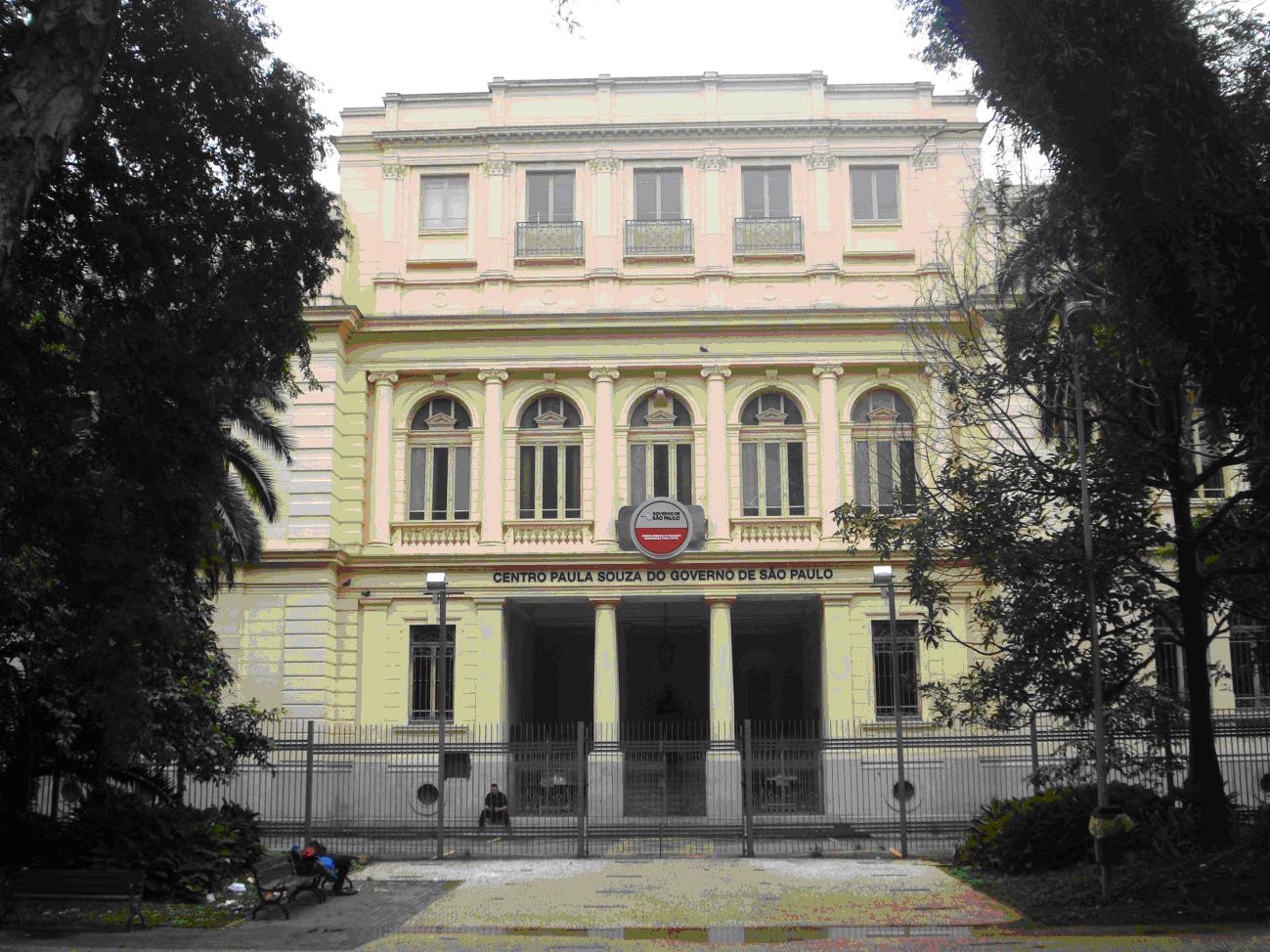 A Luz do Bom Retiro! Centro Paula de Souza do Governo de São Paulo