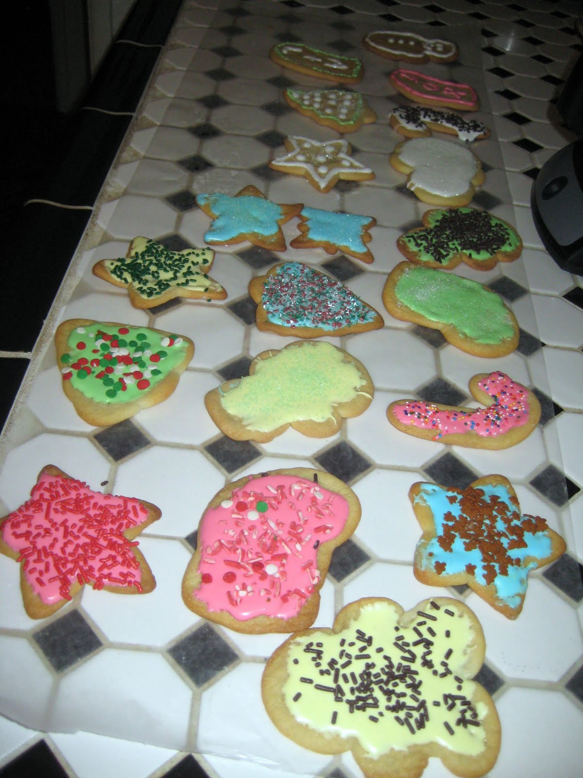 Living Happily Ever After: Decorating Christmas Cookies for Santa