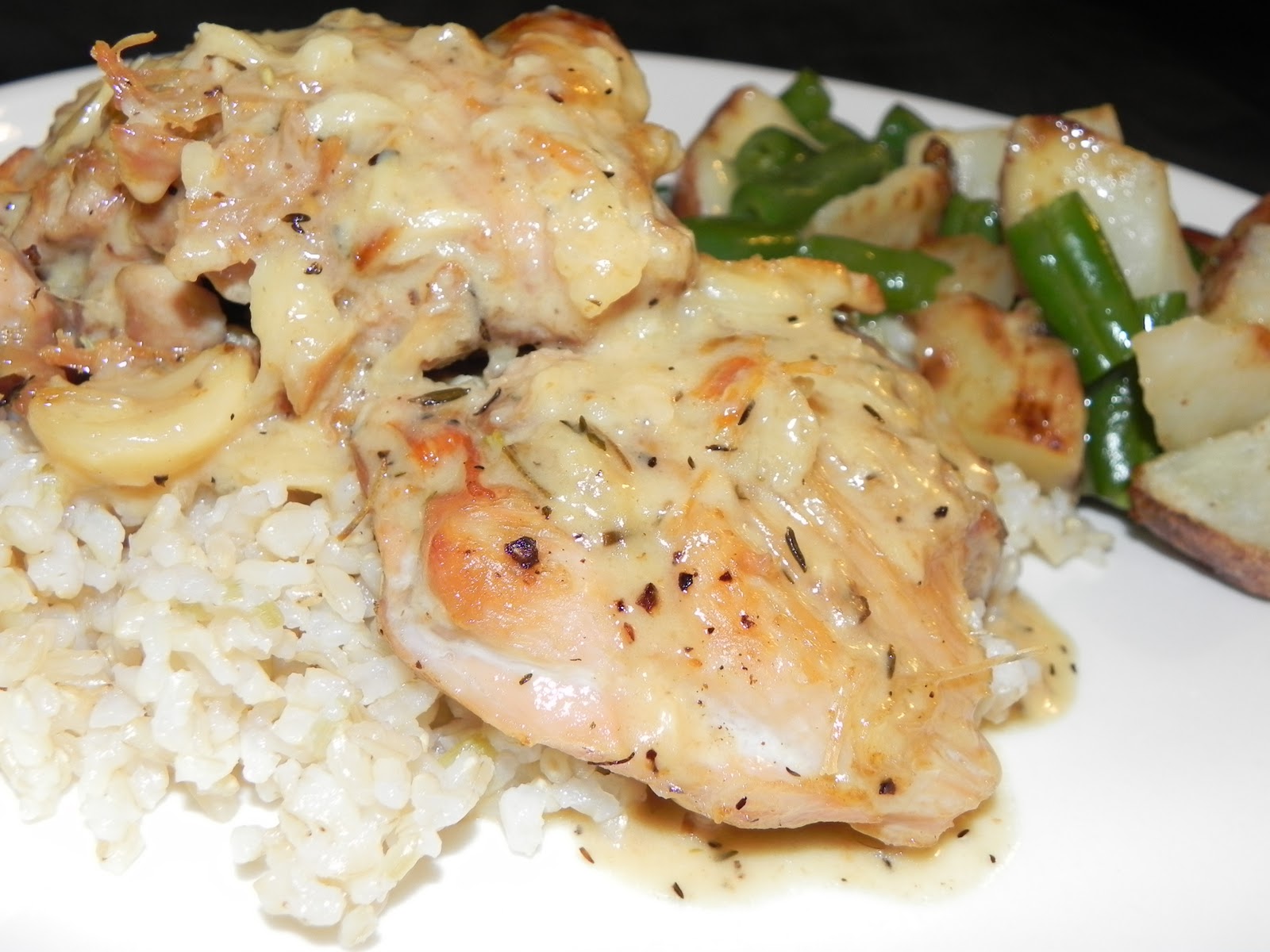 The Modern Housewife Chicken Thighs with 40 cloves of garlic