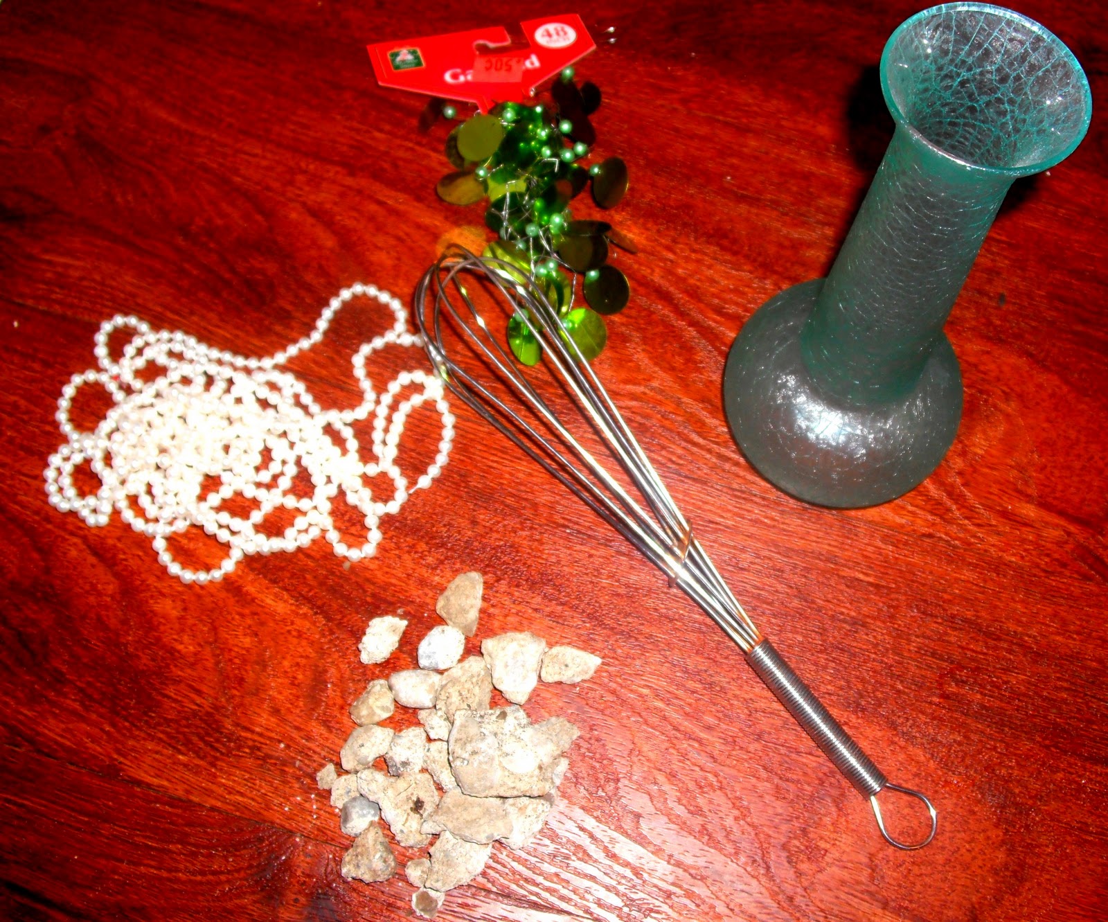 Padgett House Crafts Whisk Jewelry Tree