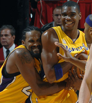 [RonnyHugsBynum.jpg]