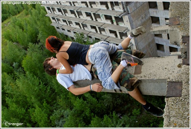 [love-is-in-the-air.jpg]