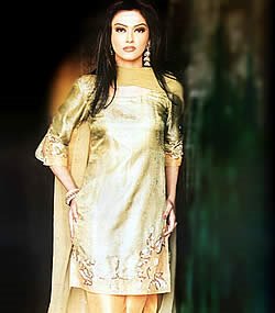 Amina Shafaat Pakistani Super-Model Photo Gallery - 1