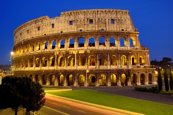 [Italy+-+Rome+-+Coliseum.jpg]