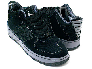 Jordans Shoe Sale - Foot Locker - 50% Off