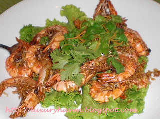 Fried Prawns with Garlic