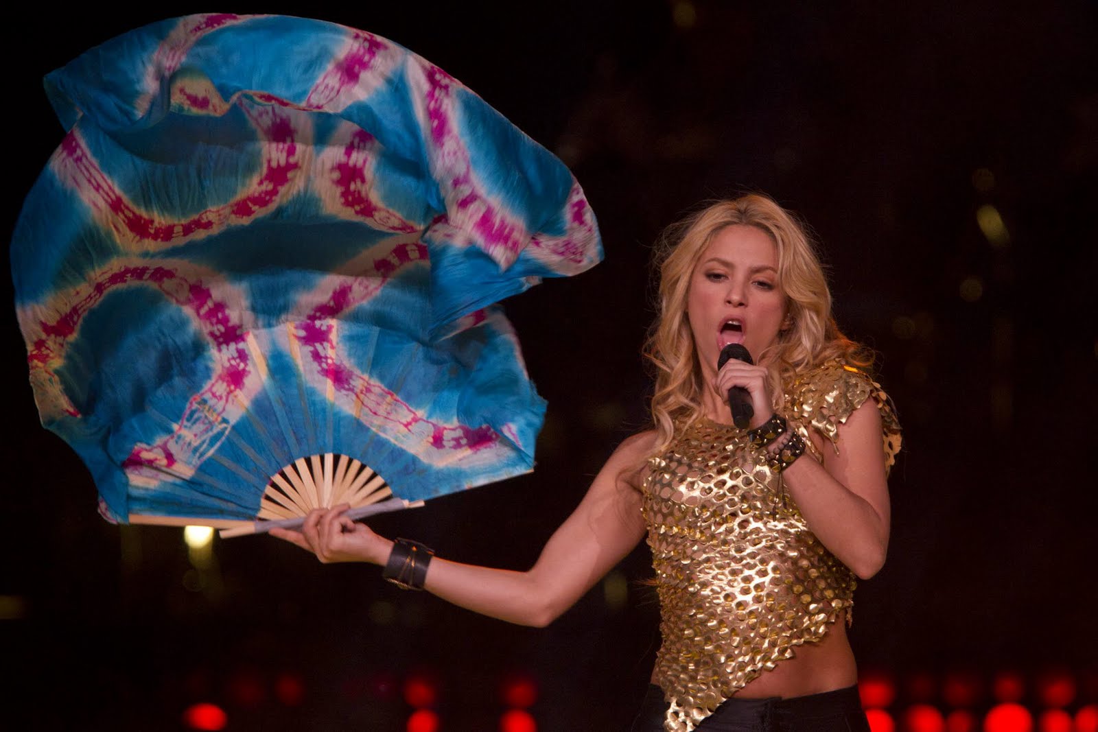 Shakira Live Performance 2024 Live - Verla Genovera