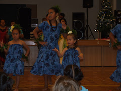 Elenoa at Ward Christmas Party 08