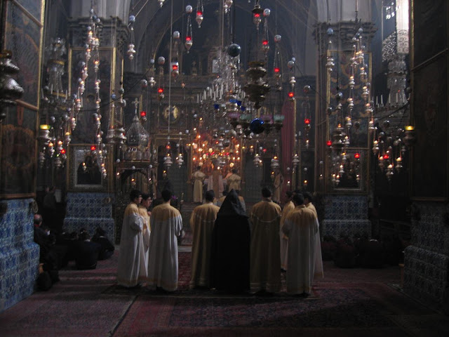 misa en el barrio armenio misa Armenia, misa en Jerusalén, Jerusalem prayers