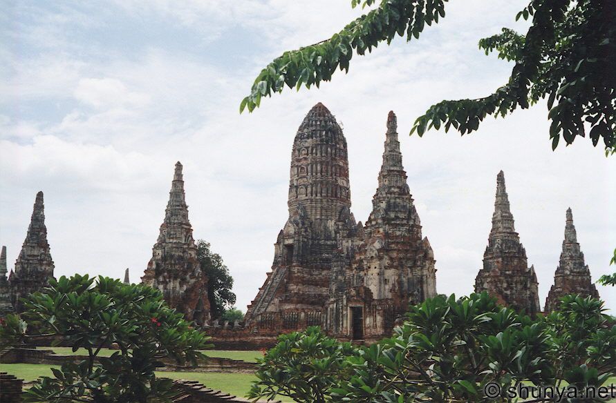 [Ayuthaya+04.jpg]