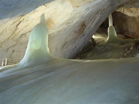 [eisriesenwelt+11.jpg]