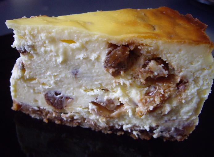 [Cheesecake+chocolat+blanc,+éclats+de+Snickers2.jpg]