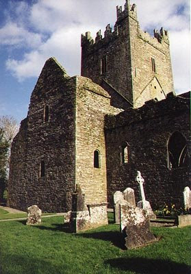 outside view of Jerpoint Abbey