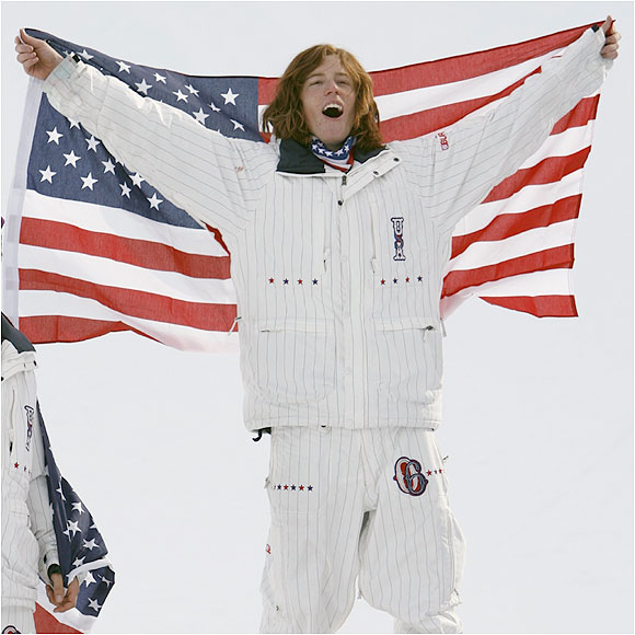 [shaun-white-snowboarding-ha-780252.jpg]