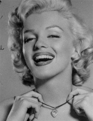 [Marilyn+monroe.jpg]