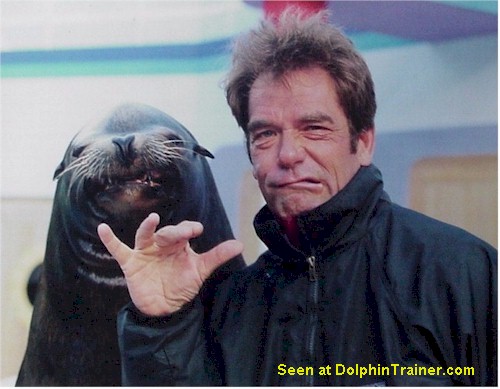 [Huey+Lewis+Sea+Lion.jpg]