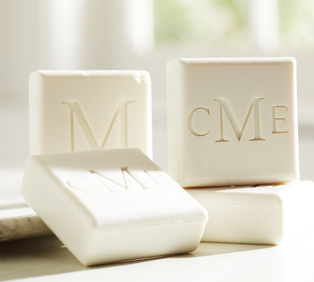 PERSONALIZED AND MONOGRAMMED GIFT IDEAS FOR THE HOME!
