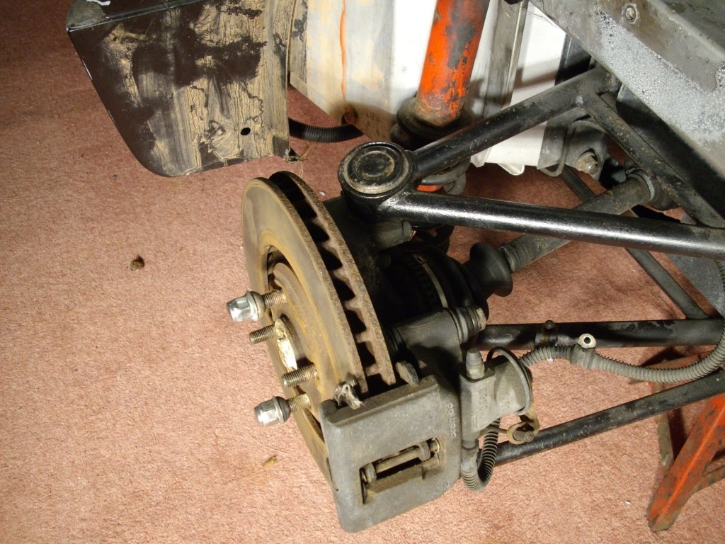 Elise Trophy S1 Car Build 28 Nov 09... Rear suspension removal