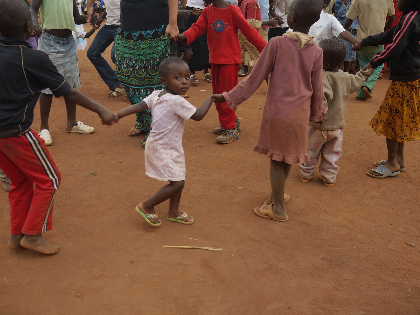 Robsons In Malawi: Dzaleka Refugee Camp