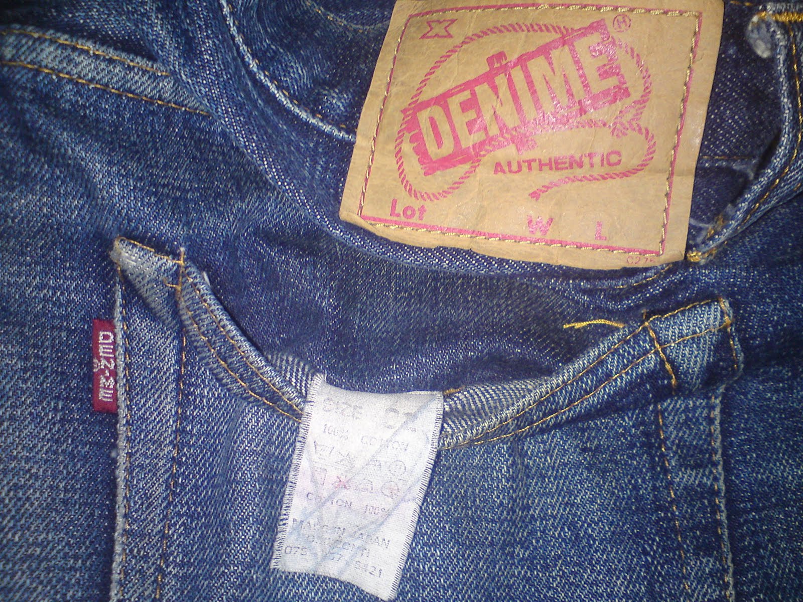 BEGINNER DIVER: denime jeans.(SOLD).