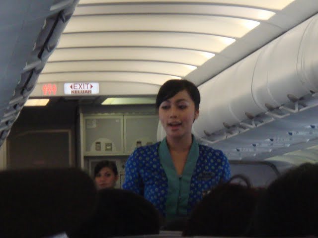 [airhostess]
