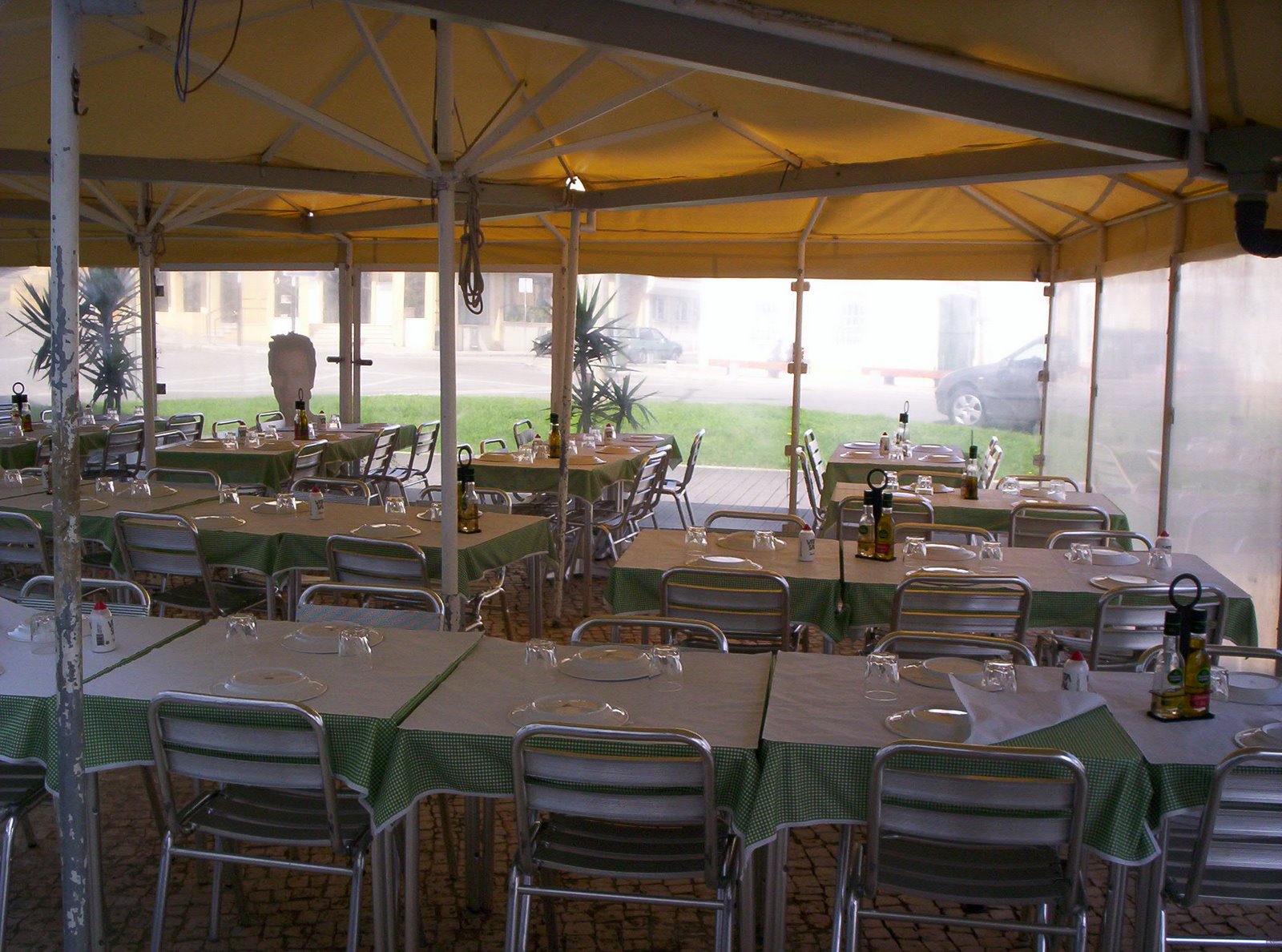 [11)Aspecto+esplanada.JPG]