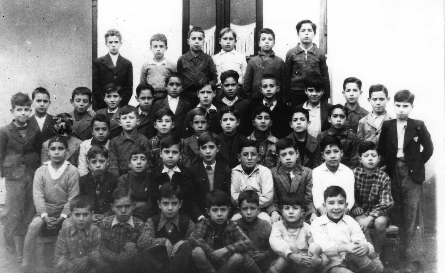 [24)Grupo+de+escola.jpg]