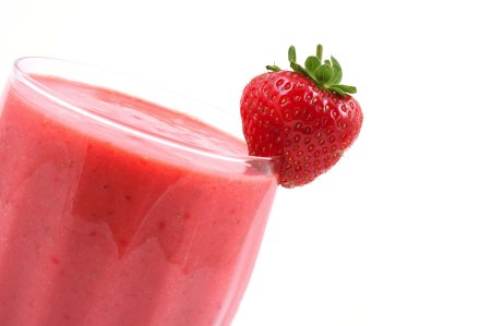 Disfrutando sano: Receta: Batido de fresas