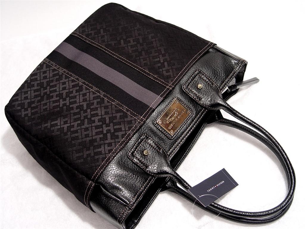 online shopping for branded items TOMMY HILFIGER LARGE TOTE BAG RM350