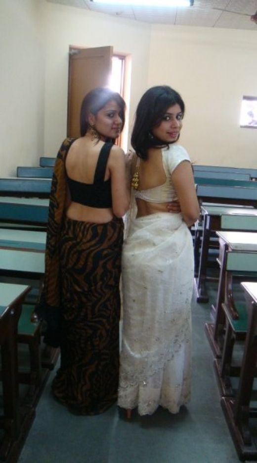 Hot Bangalore College Girls