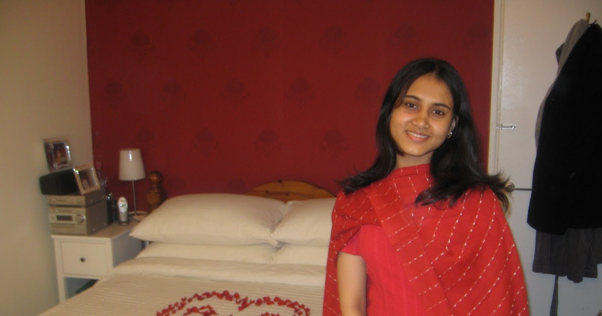 Desi British Girls And Indians Barmuda Hotel Enjoy