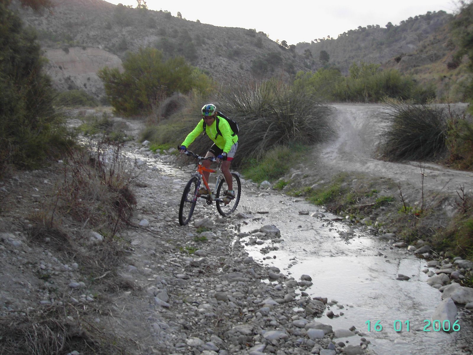 CRUZANDO RIO