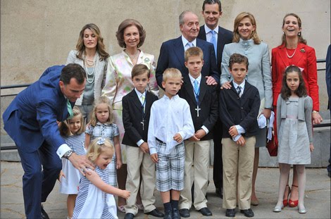 [familia+real.jpg]