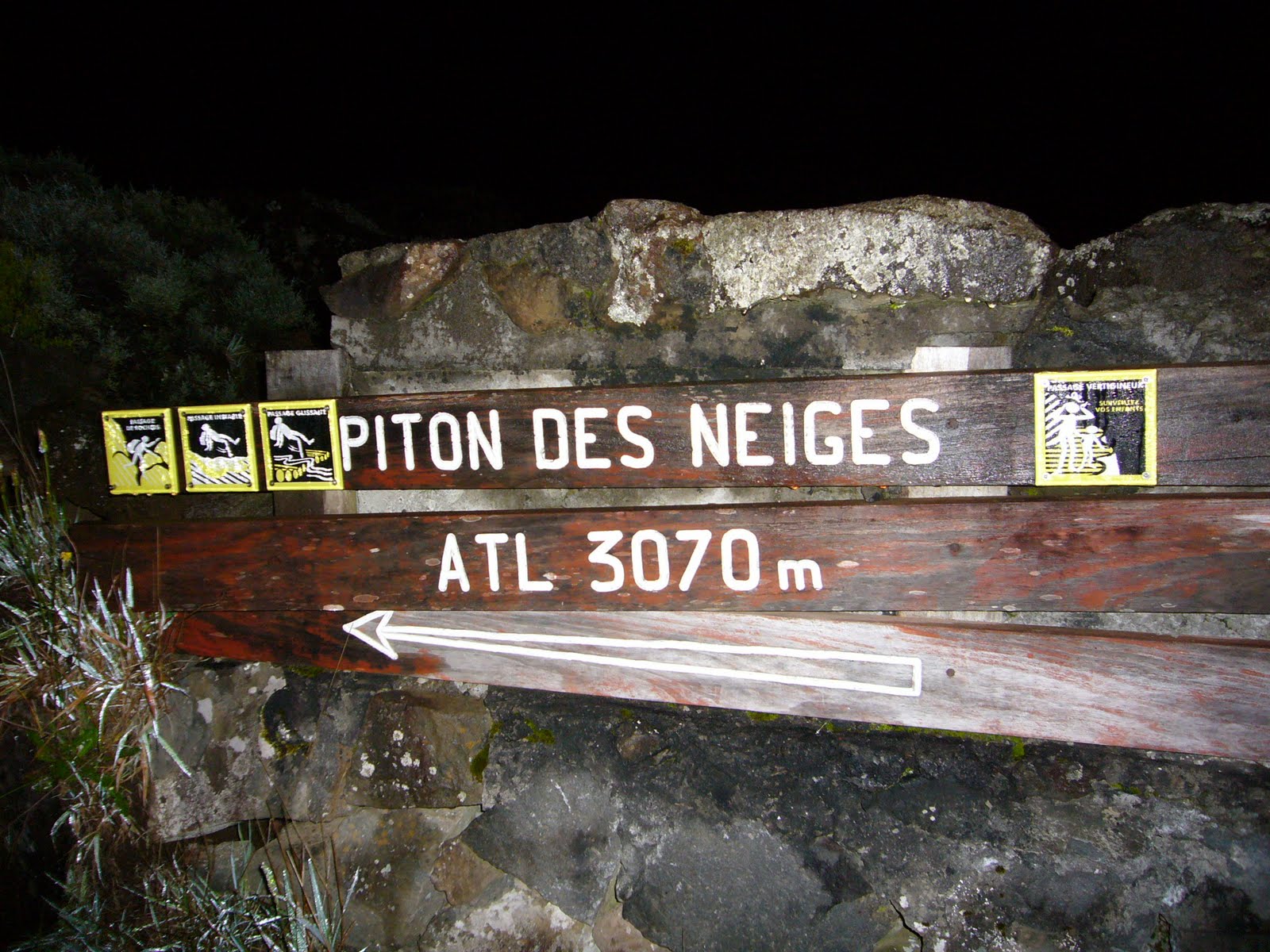 Gaw, Toine...Réunion au sommet! Piton des Neiges Refuge sommet