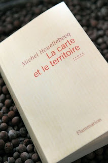 La carte et le territoire by Michel Houellebecq La carte et le territoire by Michel Houellebecq