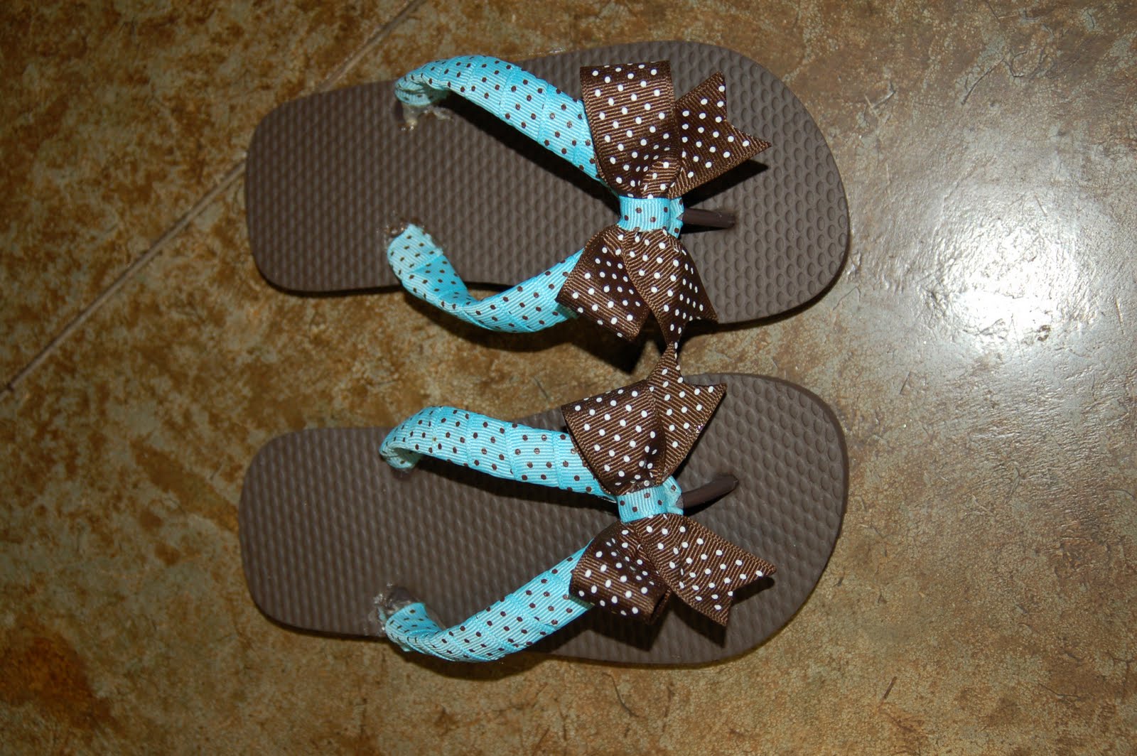 Life as we know it...: Girly flip flops