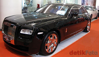 LUXURY Rolls-Royce Ghost FANCY CAR