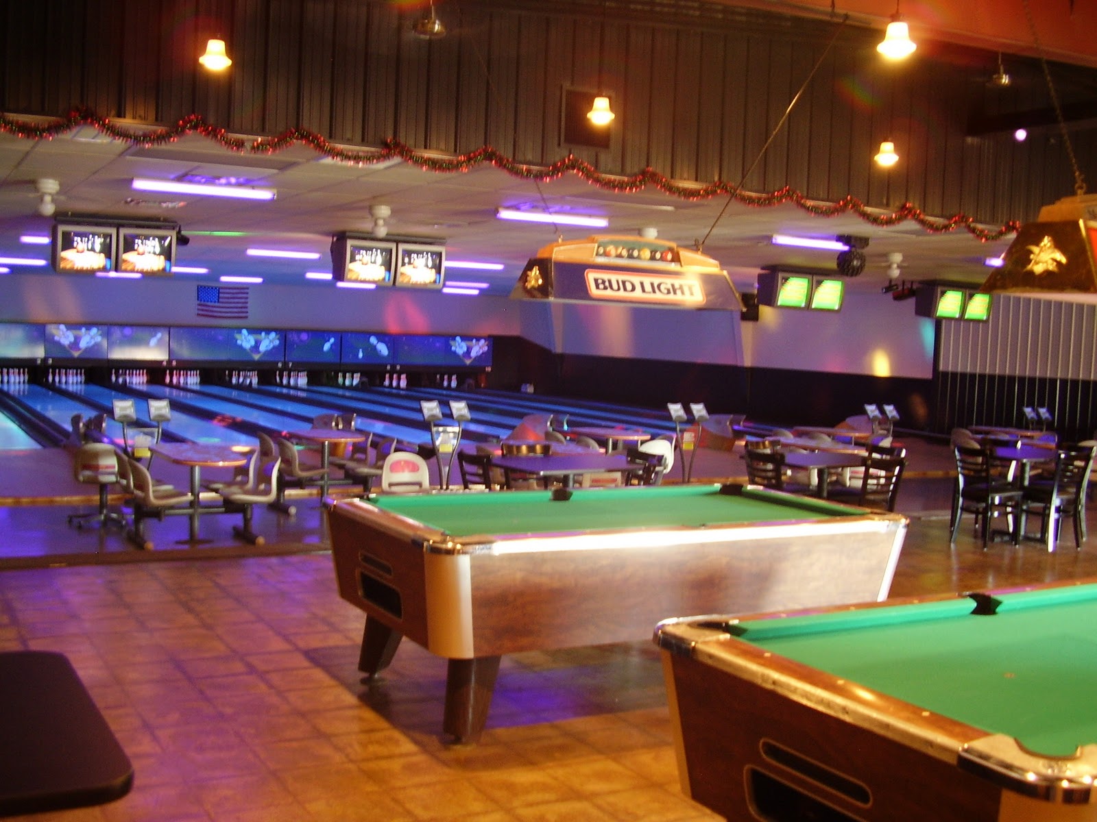 Mid America Live Renovation Puts Bowling Center In The New Millennium